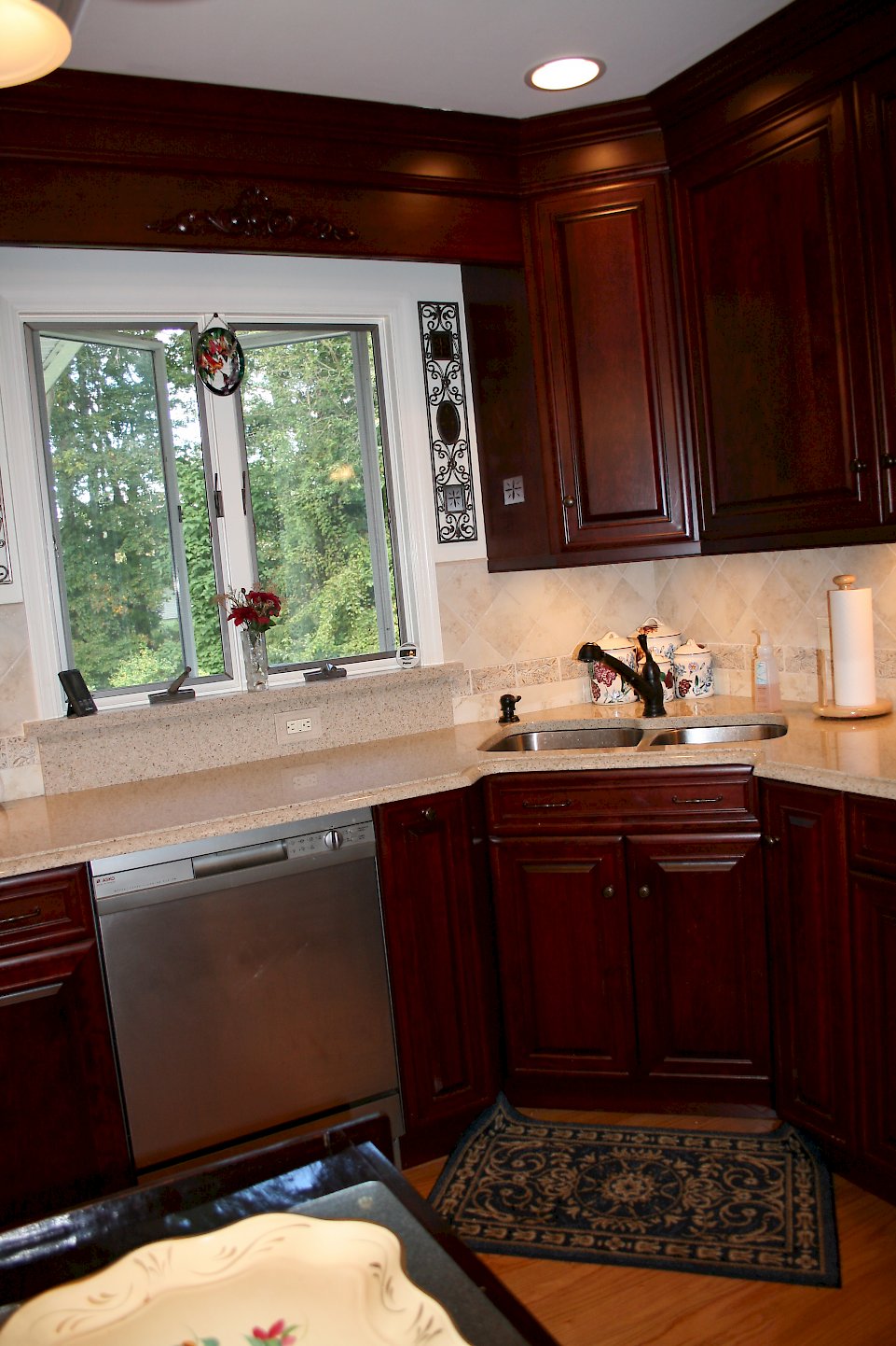 Corner stainless steel sink.