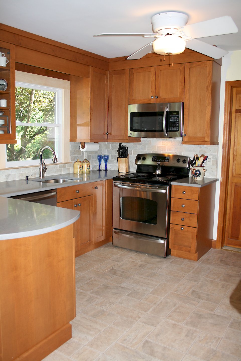 View of the cooking corner.
