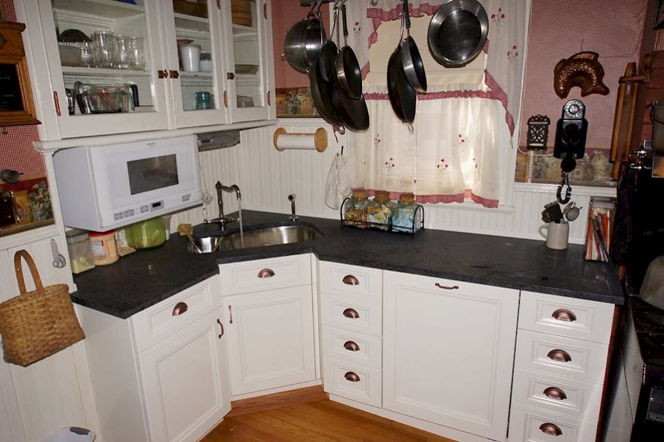 Custom Christiana Cabinetry on the lowers to match the existing uppers.