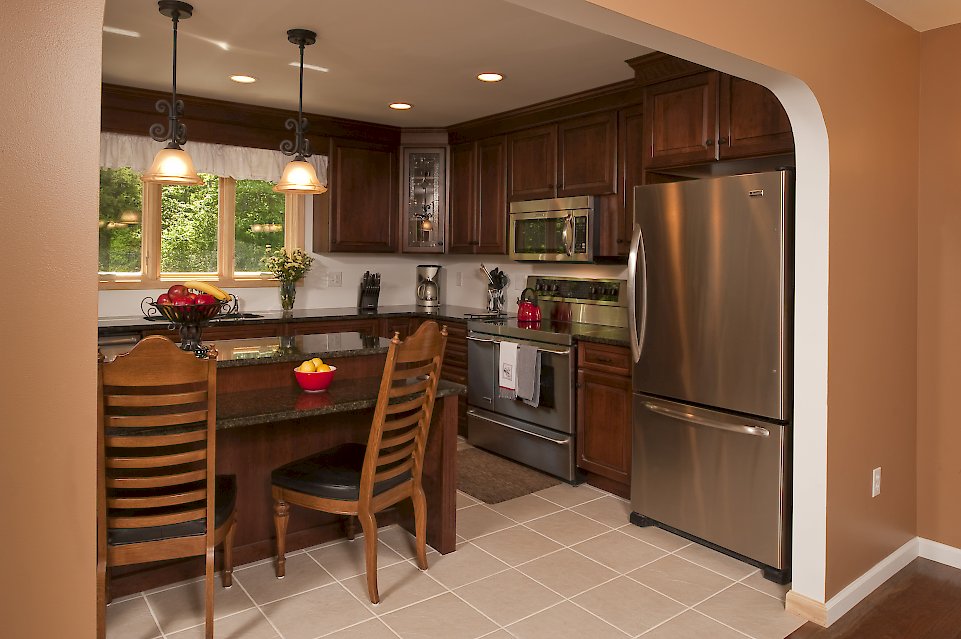 All stainless steel appliances.