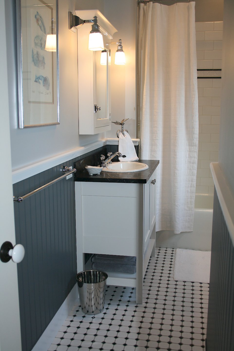 Far view of the vanity.