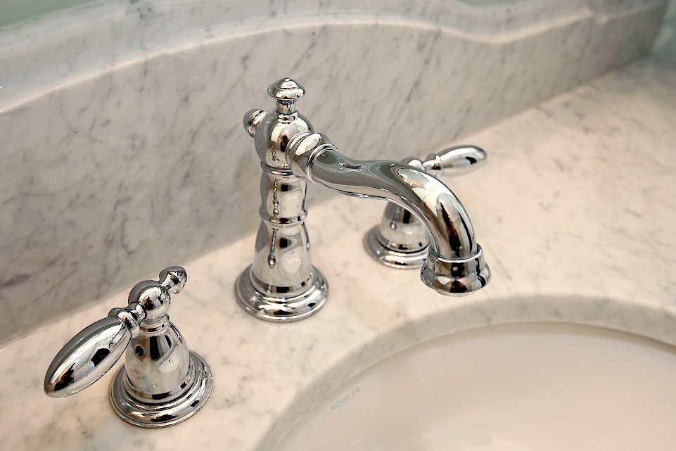 Delta victorian bathroom faucet.